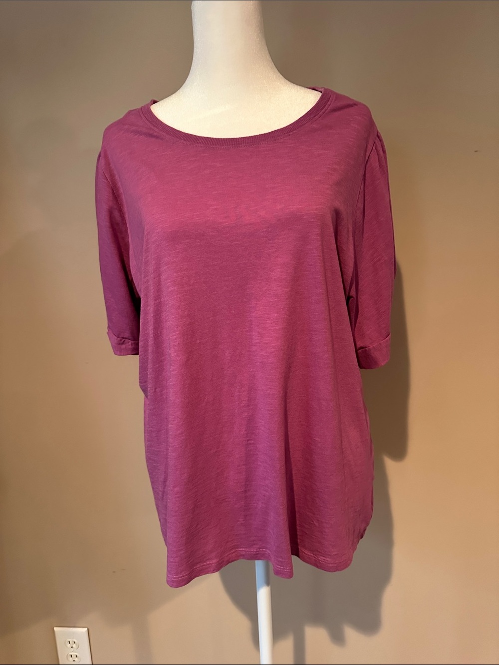 Maurices Women's Short Sleeve Tee in Raspberry Mauve